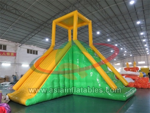 Inflatable Floating Water Parks