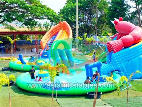 Inflatable Land Water Parks