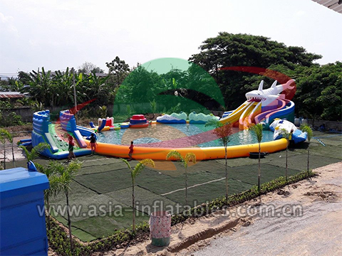 Inflatable Land Water Parks