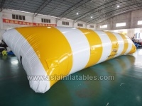 Lake Inflatable Water Bungee Blob , Inflatable Water Toys